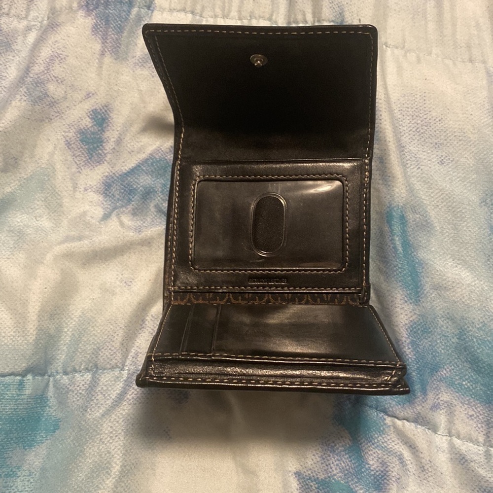 Fossil wallet - Picture 2 of 5